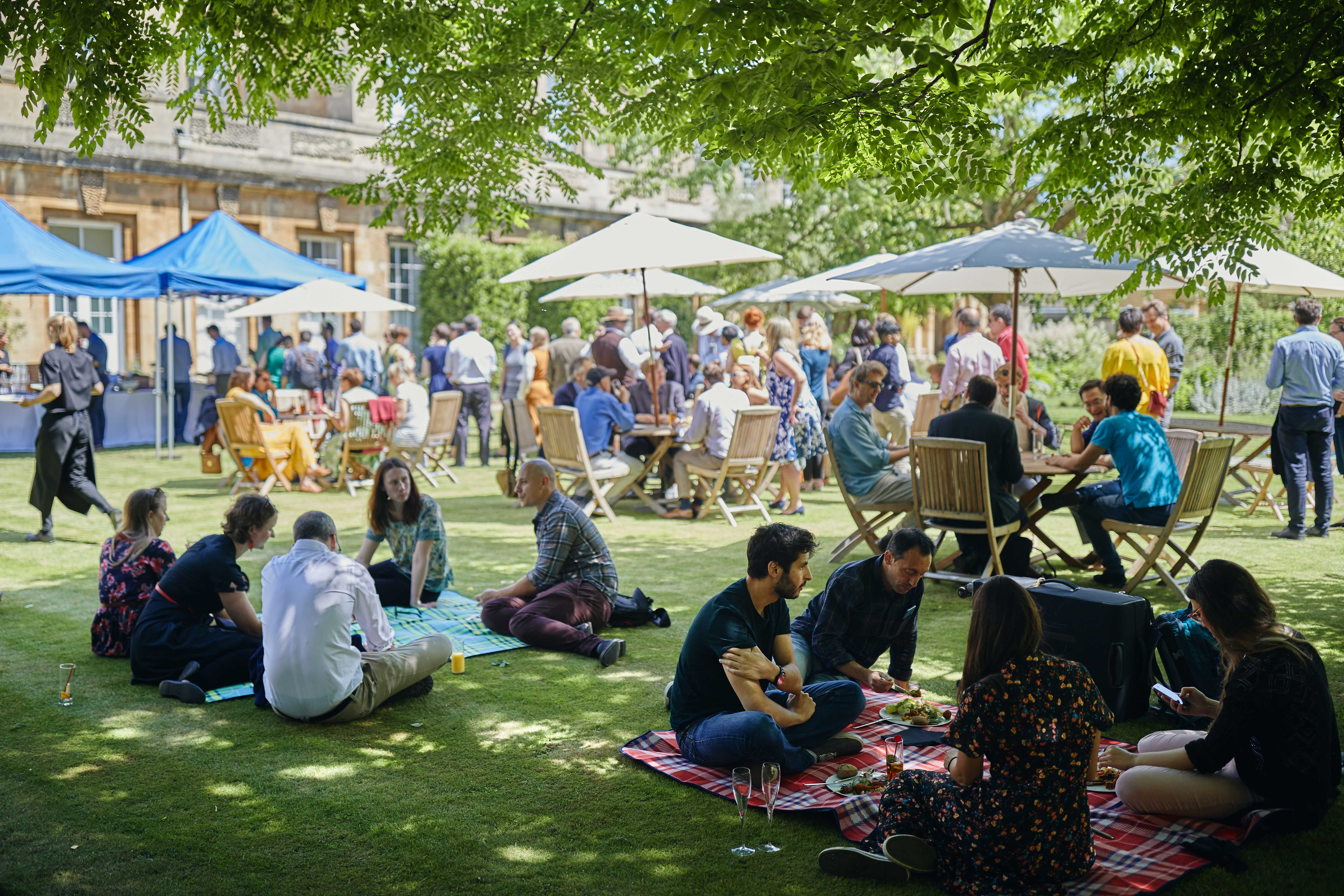 The Events Lawn | Oxford Botanic Garden and Arboretum