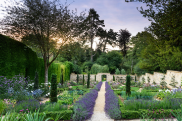 colebrook house garden